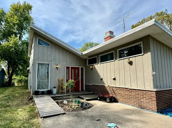 127 N Route 47, Gibson City, IL 60936