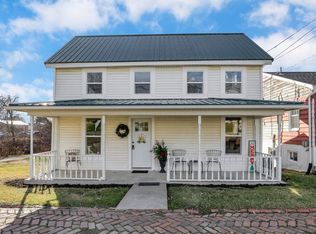 201 N Market St, Somerset, OH 43783