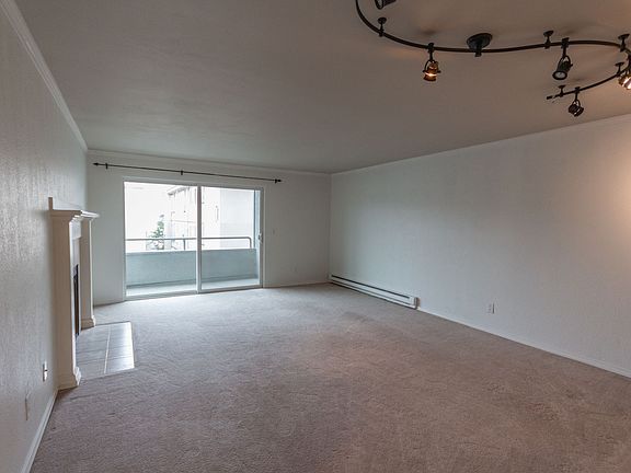 4th image of 22211 6th Ave S APT 205