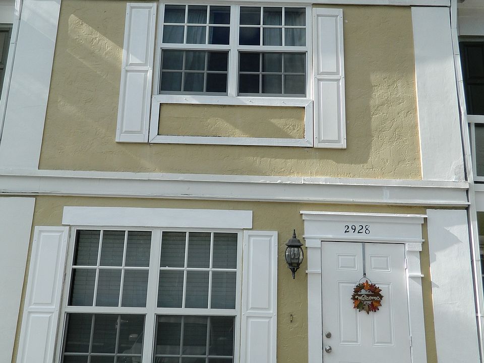 Front View. Impact Windows.