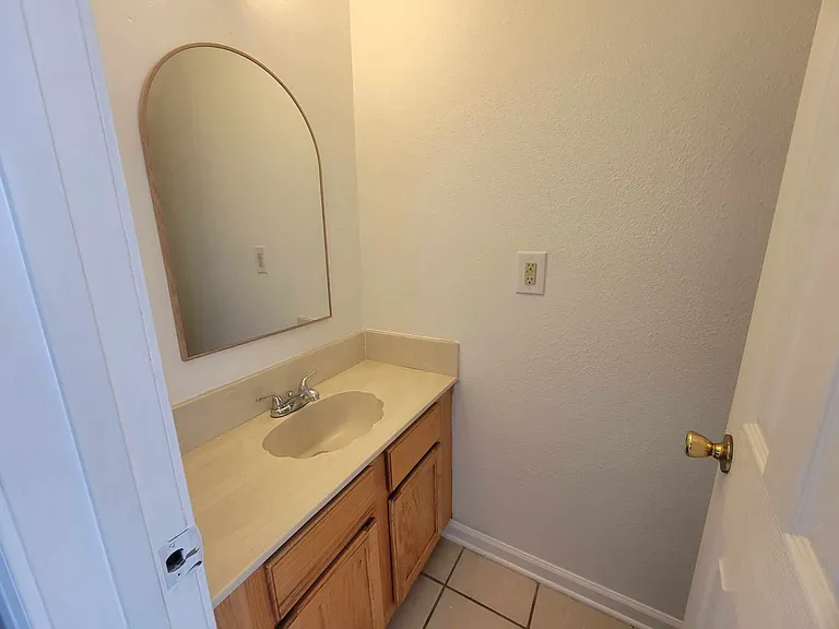 2626 Lepage St — Photo 3