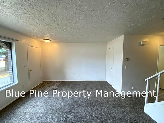 3rd image of 337 E 15th St Unit 1