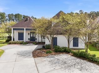 9421 Saint Andrews Ct, Denham Springs, LA 70726