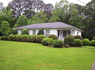 718 W Main St, Utica, MS 39175