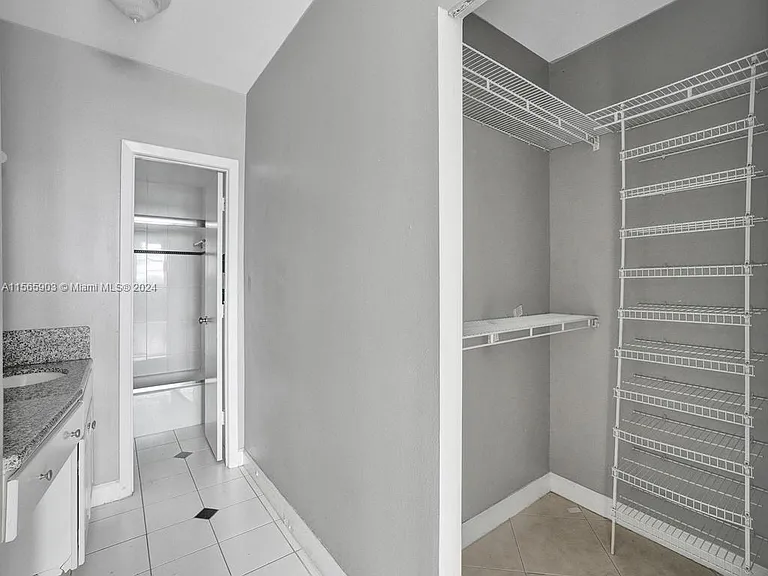 300 Bayview Dr #906 — Photo 27