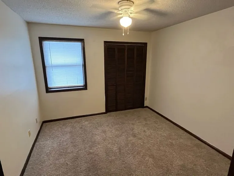 2714 Tyndall Dr — Photo 4
