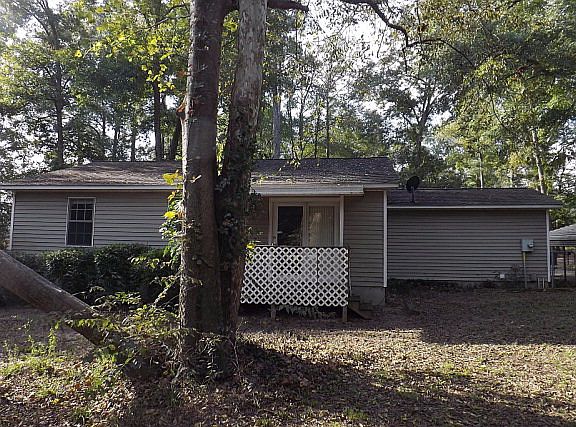 2nd image of 6 Chinaberry Dr
