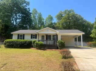 1215 Eastcreek Rd, Fort Lawn, SC 29714