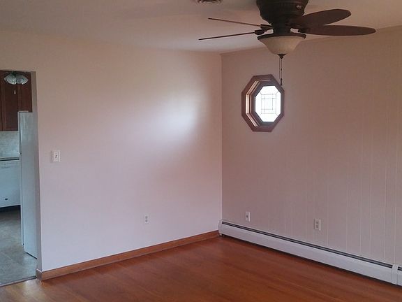 521 Living Room