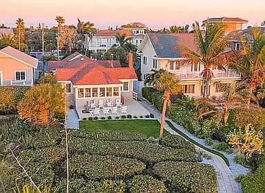 2nd image of 2409 Sunset Way