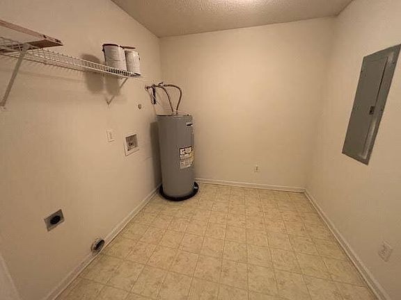 4th image of 334 Brownlea Dr APT 6D