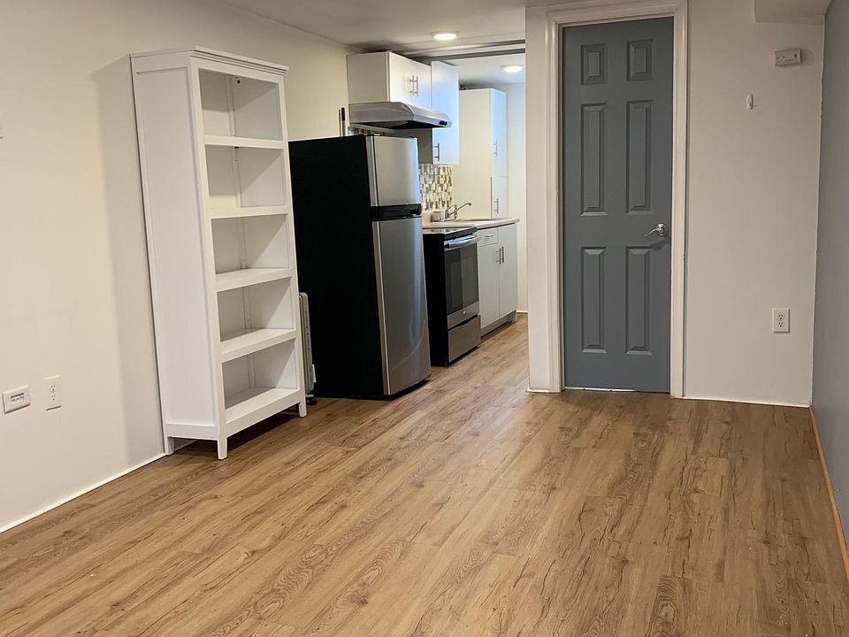 1st image of 1365 Kennedy St #1