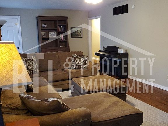 5th image of 2 Kristina Ln