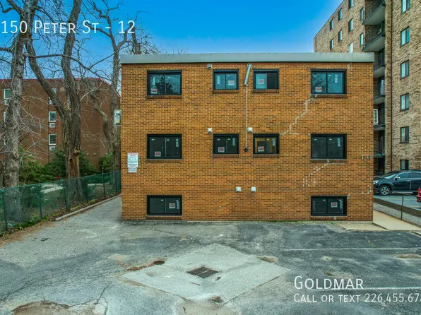 3150 Peter St, Windsor, ON