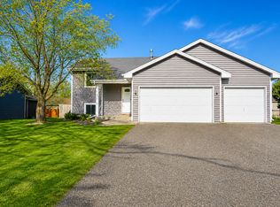 12382 Ivywood St NW, Coon Rapids, MN 55433