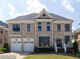 8425 Falcone Pointe Way, Vienna, VA 22182