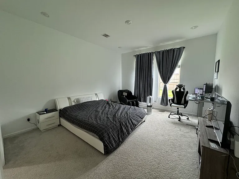 4922 Sand Clouds Dr — Photo 5