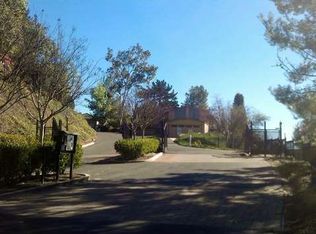 1310 Zuni Ln, Topanga, CA 90290