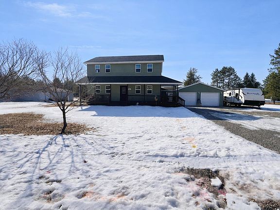 4th image of 905 3rd Ave