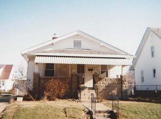 402 NW 1st St, Washington, IN