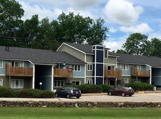 635 N Main St APT 17, Lindsborg, KS 67456