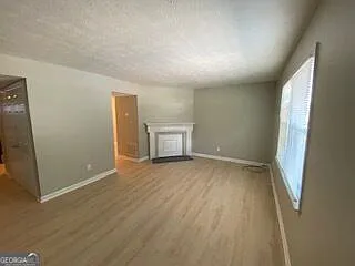2 bed, 1.5 bath, 1120 sqft, $1,395 — Photo 3