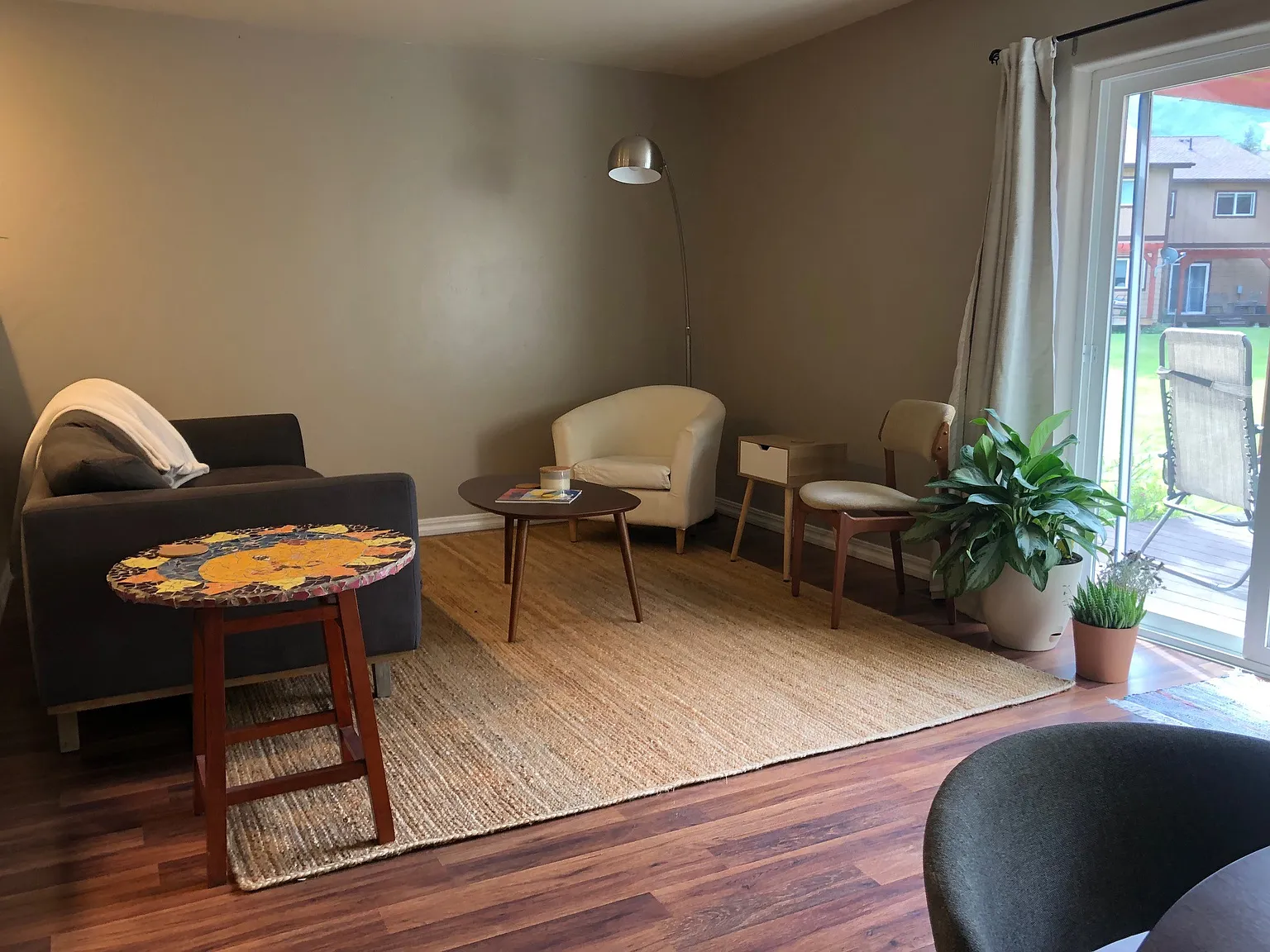 3 bed, 1403 sqft, $3,650 — Photo 3