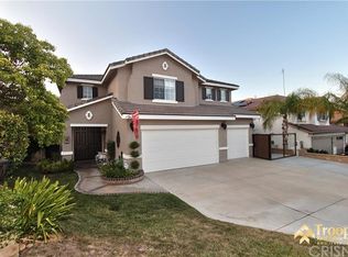 28663 Vineyard Ln, Castaic, CA 91384