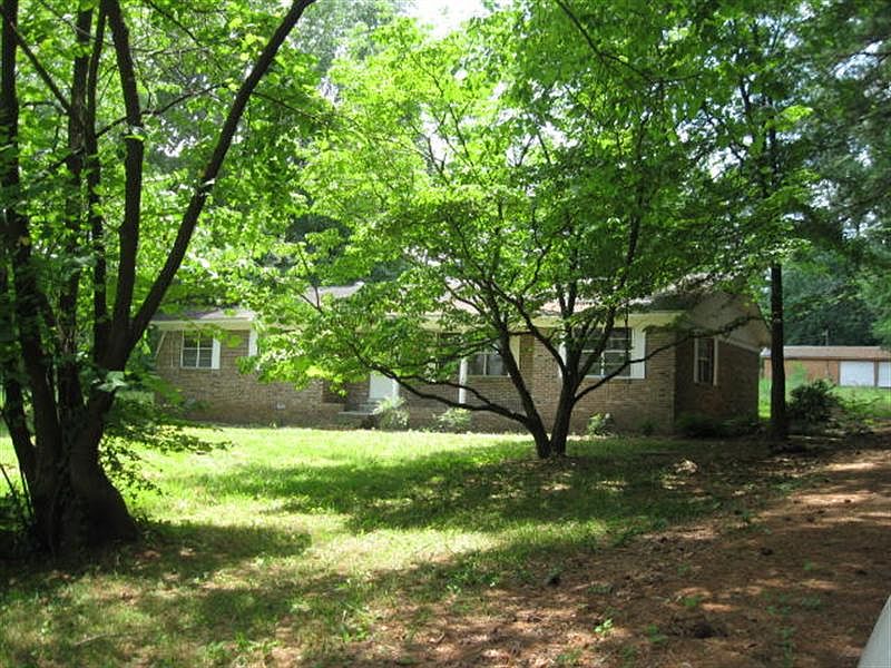 2nd image of 8411 Highway 57 E