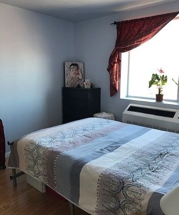 3rd image of 14326 41st Ave APT 10A