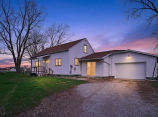 7377 E Hopewell Rd, Avilla, IN 46710
