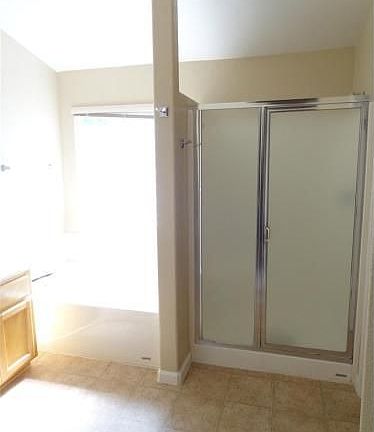5th image of 5216 Heartland Dr