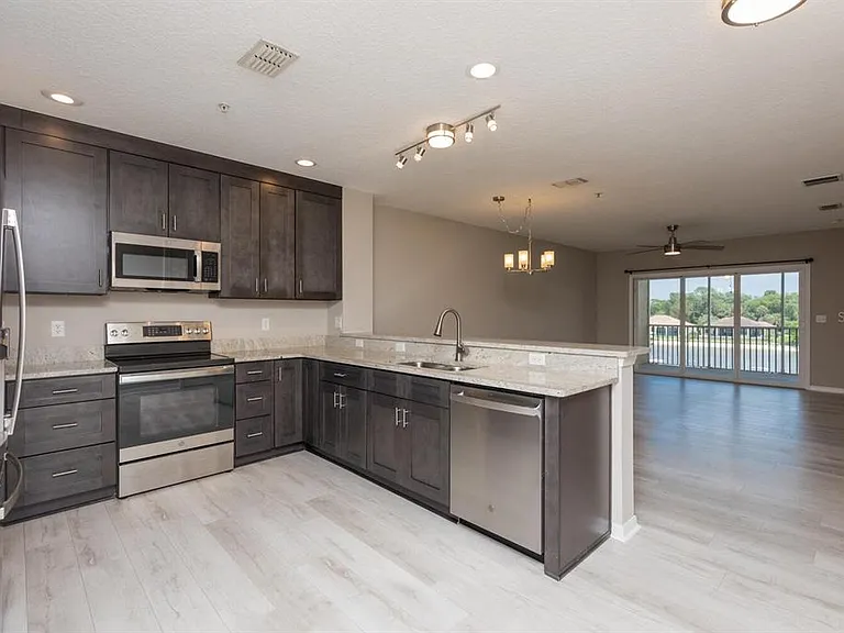 600 Canopy Walk Ln #634 — Photo 10