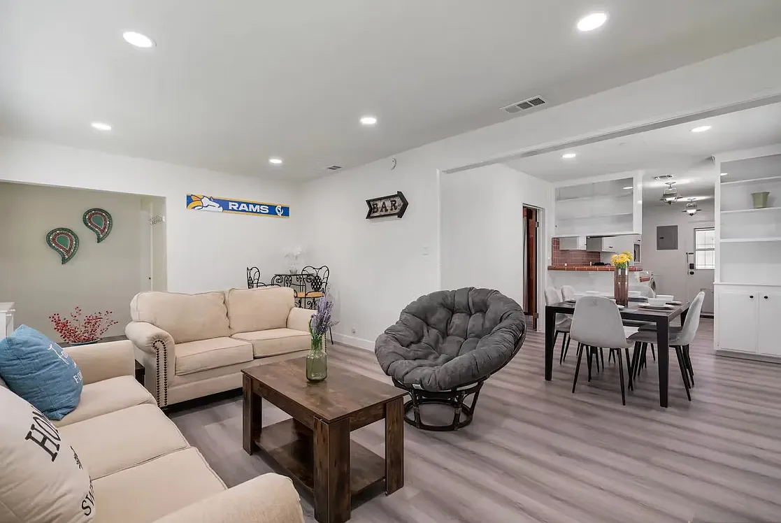 3 bed, 1137 sqft, $5,000 — Photo 3