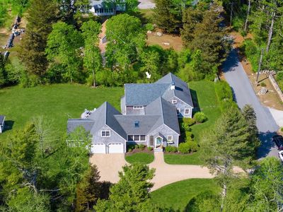 81 Aucoot Rd, Mattapoisett, MA, 02739