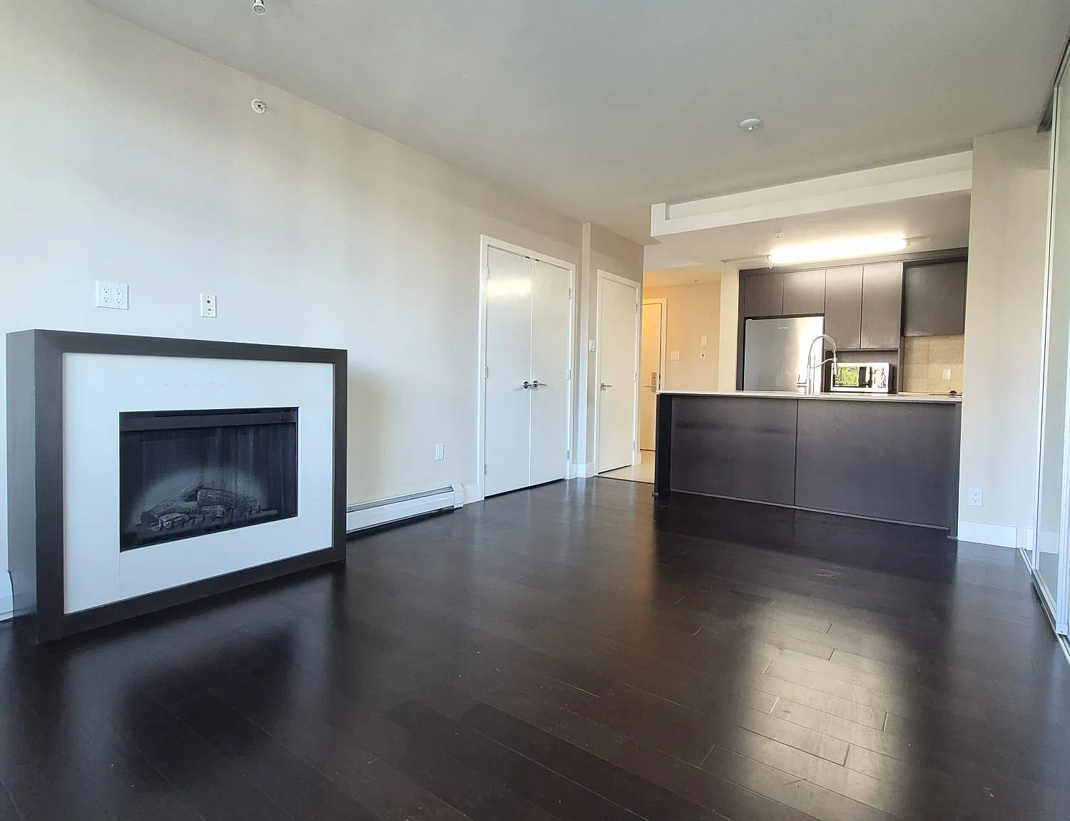 1 bed, 520 sqft, $2,250 — Photo 3
