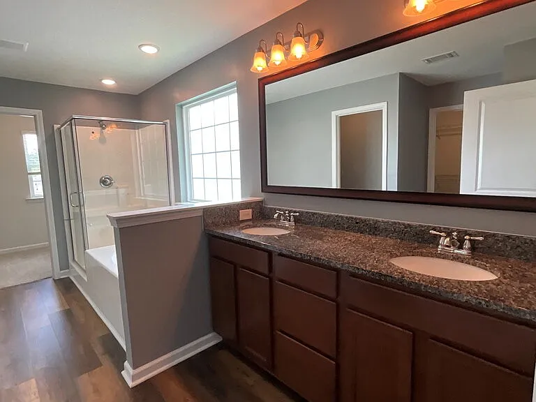 109 Redrock Ct — Photo 20