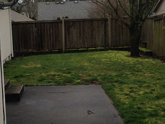 5th image of 3533 Mapleview Dr NE