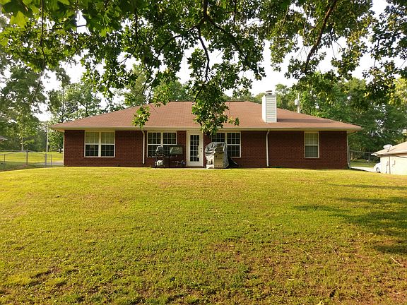 Back Yard Edge to House