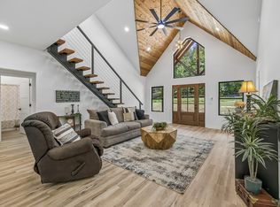 2961 Lick Creek Rd, Linden, TN 37096
