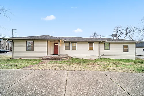 1605 Dr D B Todd Jr Blvd Photo 1