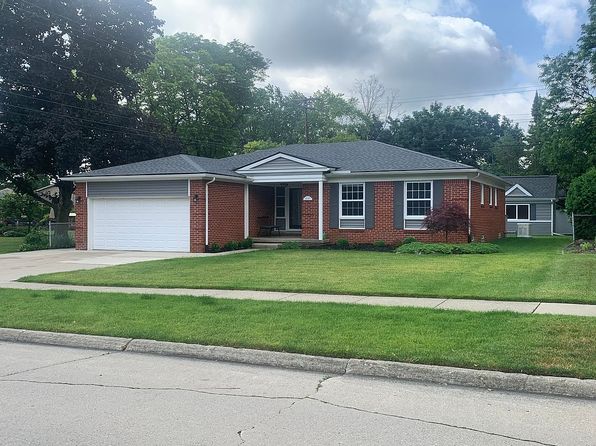 14437 Crestwood Dr