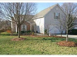 111 Cobb Hall Ct, Greenville, SC 29607