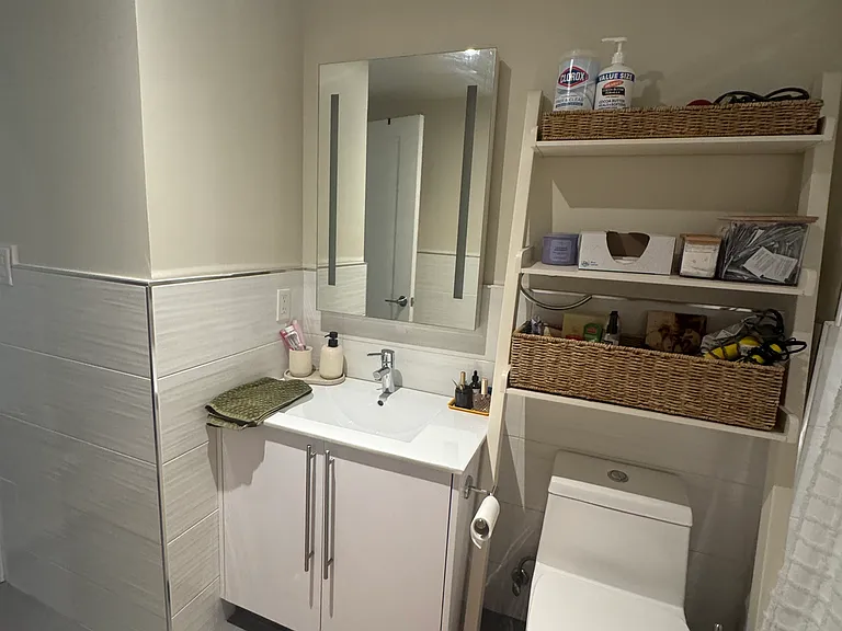 1526 Ridge Ave #2 — Photo 12
