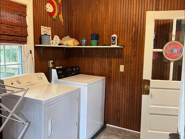 60 Central Ave — Photo 6