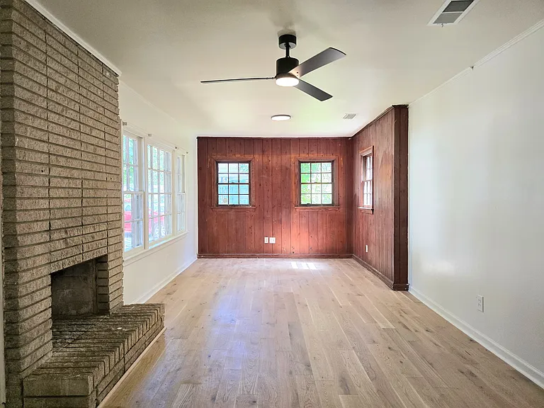173 Dunn Ave — Photo 9