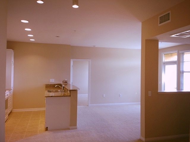 2nd image of 410 Enclave Cir APT 204
