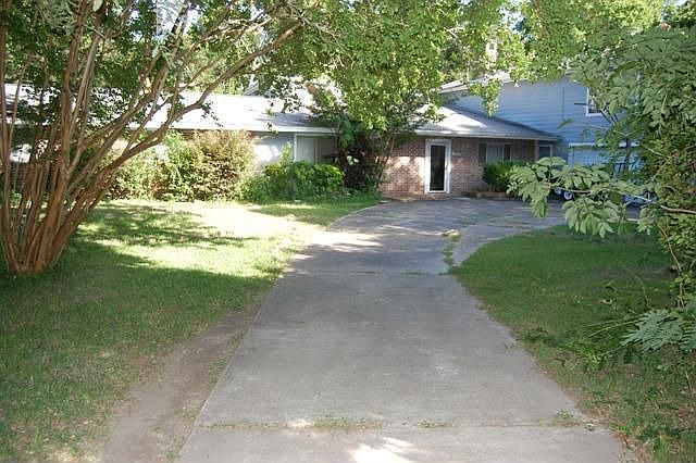 2nd image of 25231 Roesner Ln
