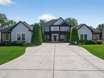 50590 Hollybrook Dr, Granger, IN, 46530