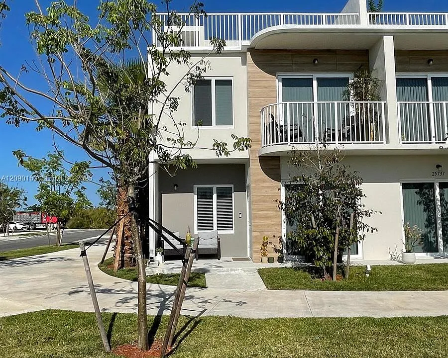 25731 SW 144th Ave #25731